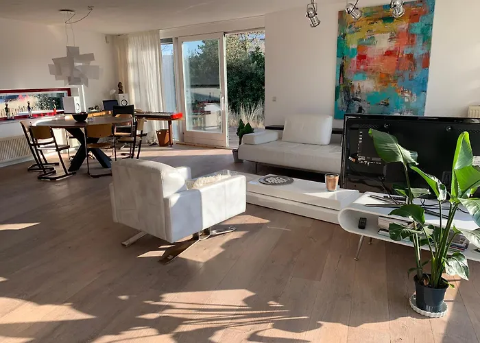 Heerlijke Met Zwembad En Sauna Bij Het Villa *